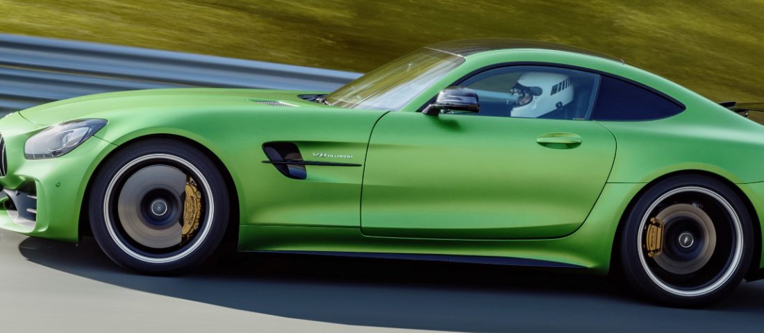Mercedes AMG GT R: versenyautó civileknek
