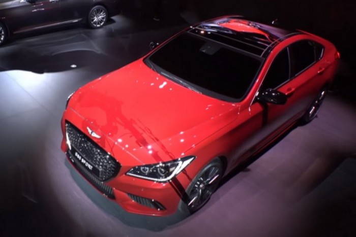 Sportos luxusszedán a Hyundaitól