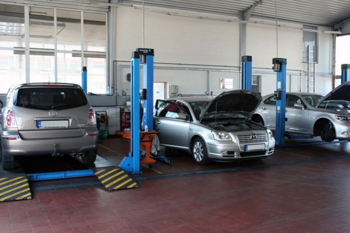 Mennyibe kerül az autó