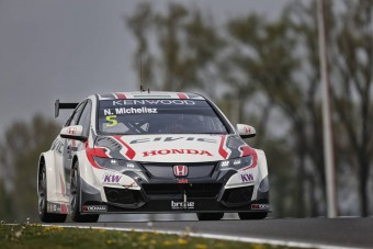 Michelisz így zárta a nyitó futamot vasárnap