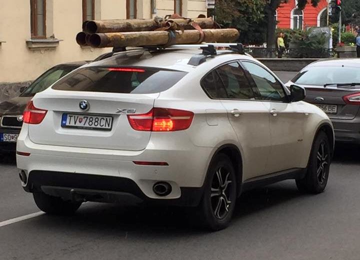 28 hőséget hűsítő vicces fotó az utakról 1 1_001