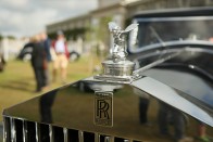 Goodwood: Angol bolondok  gyülekezete 228