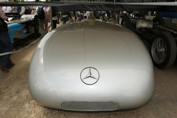 Goodwood: Angol bolondok gyülekezete 10 1938-ban 372-vel mentek ezzel a szörnyeteggel