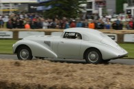 Goodwood: Angol bolondok  gyülekezete 378