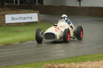 Goodwood: Angol bolondok  gyülekezete