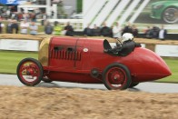 Goodwood: Angol bolondok  gyülekezete 428