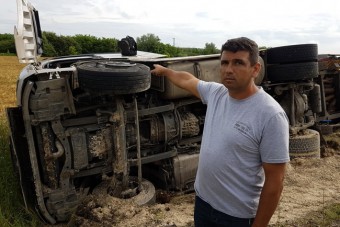 Megmentette az autós életét a kamionos