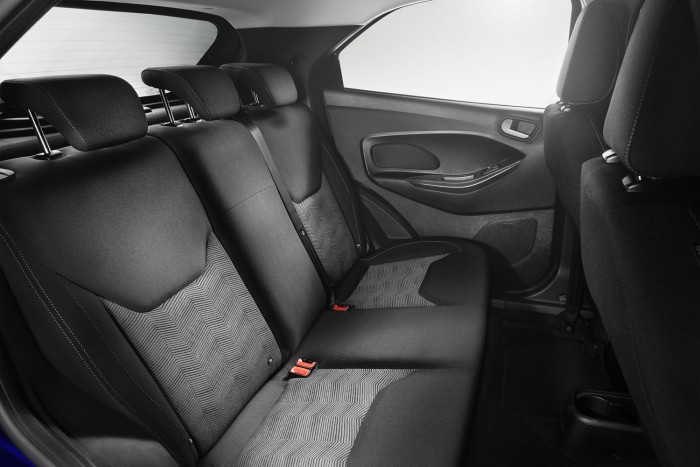 Ellenfél az új Suzukinak a Fordtól 10