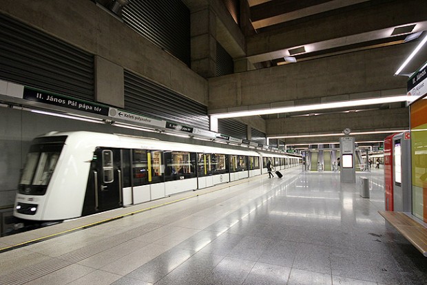 Nagy dolog történt a 4-es metrón