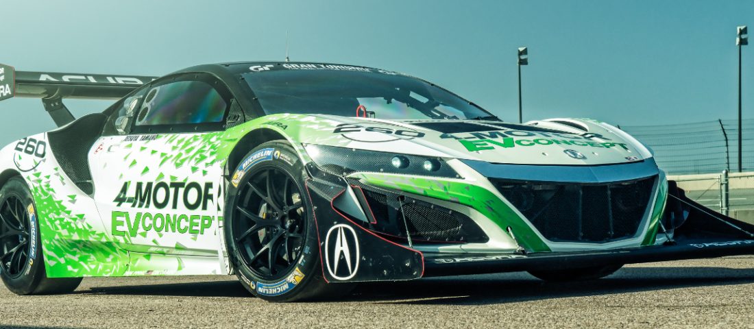 Négy motorral megy fel a hegyre a Honda