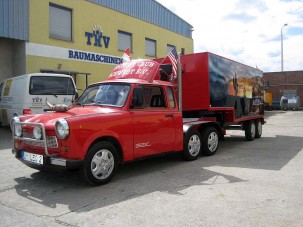 Nem vicc: 2,2 millióért eladó egy Trabant kamion