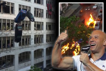 Utcán robbantottak, és autókat törtek egy film kedvéért