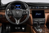 Megújult, osztódott a Maserati nagy szedánja 14