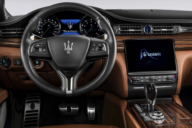 Maserati Quattroporte
