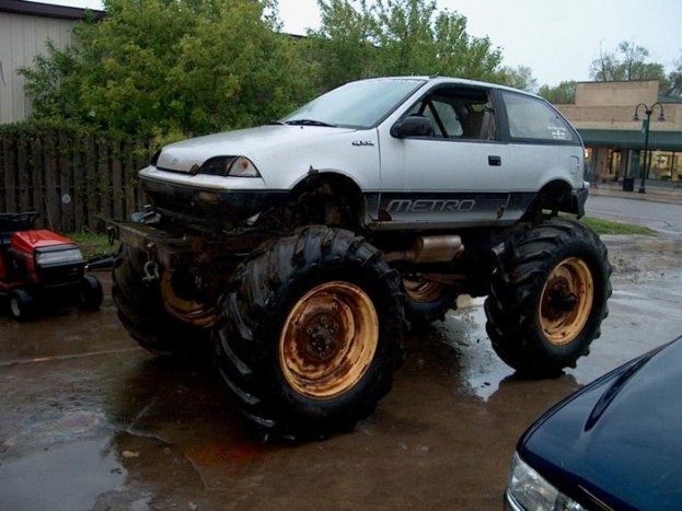 Brutális fenevad lett a békés Suzukiból