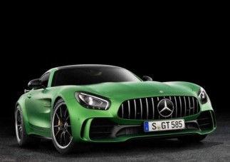Bekeményít a Mercedes-AMG GT
