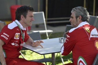 F1: A McLarent másolná a Ferrari