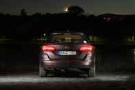 Astra kombi: Kényelmes, csendes családi Opel 73