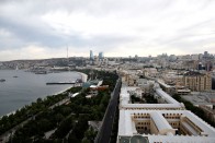 F1: Hamiltonnak nincs ellenfele Bakuban 66
