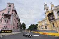 F1: Hamiltonnak nincs ellenfele Bakuban 46