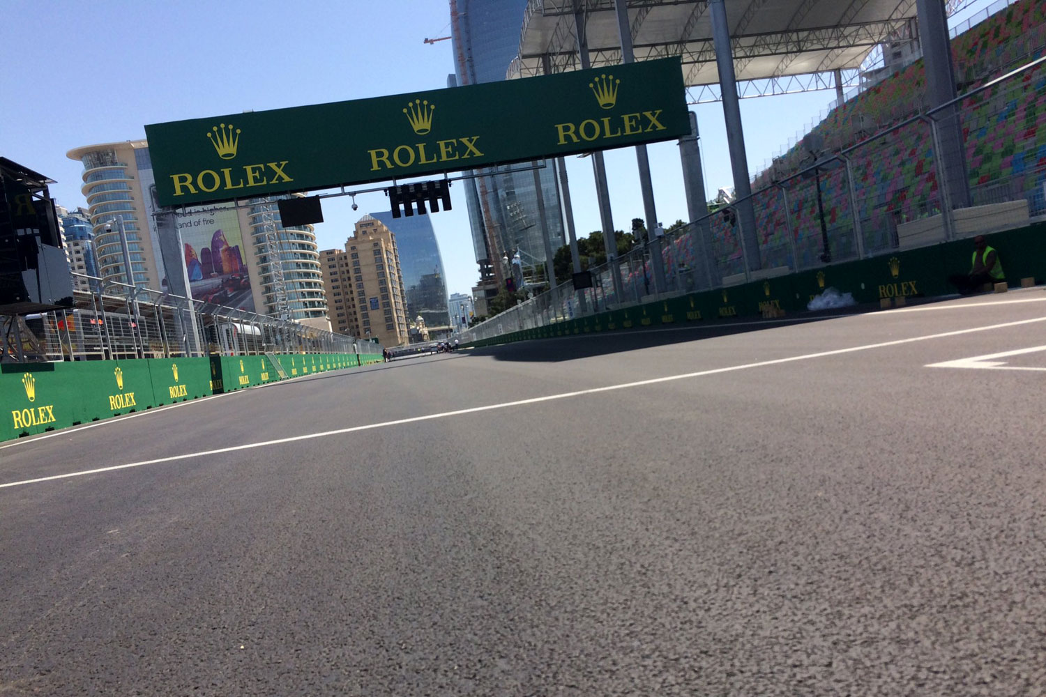 F1: Járd körbe az új utcai pályát! 6