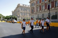 F1: Járd körbe az új utcai pályát! 35