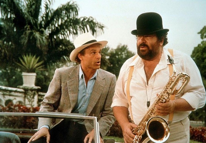 Isten Veled, te jóságos pofonosztó!