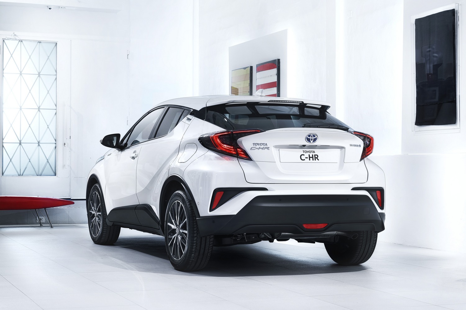 Érdekes Toyotát láttunk, C-HR a neve 4