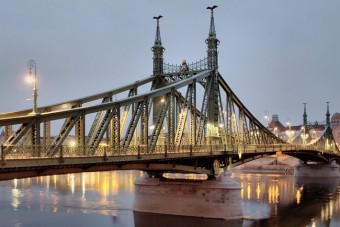 Ezért lesz két hónapig lezárva a Szabadság híd