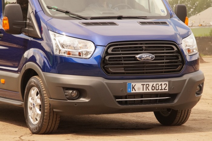 Erőteljes, látványos kisteher az új Transit