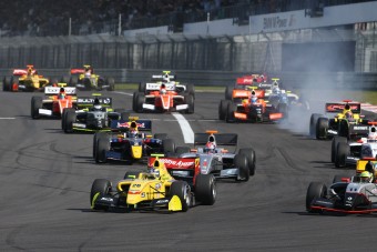 A biztonságos versenyző előbb juthat az F1-be