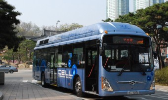 26 ezer buszt cserél le a kormányzat