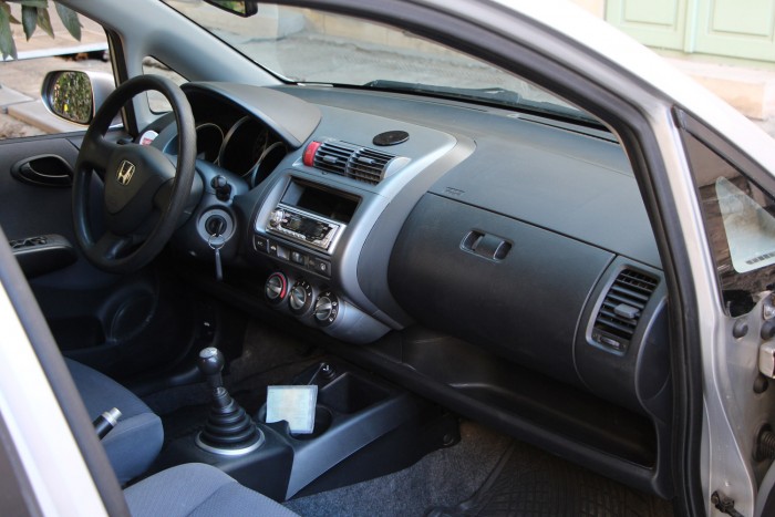 Használt autó: amiről hallgatni szoktak 8 | Vezess Ne legyenek a fotón lomok, személyes tárgyak az utastérben és álljon egyenesen a kormány