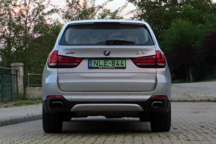 19 990 000 forintos listaára nem magas a kategóriában, de több konkurens jóval erősebb