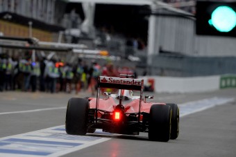 F1: A szigorított teszten is átmentek a vitatott szárnyak