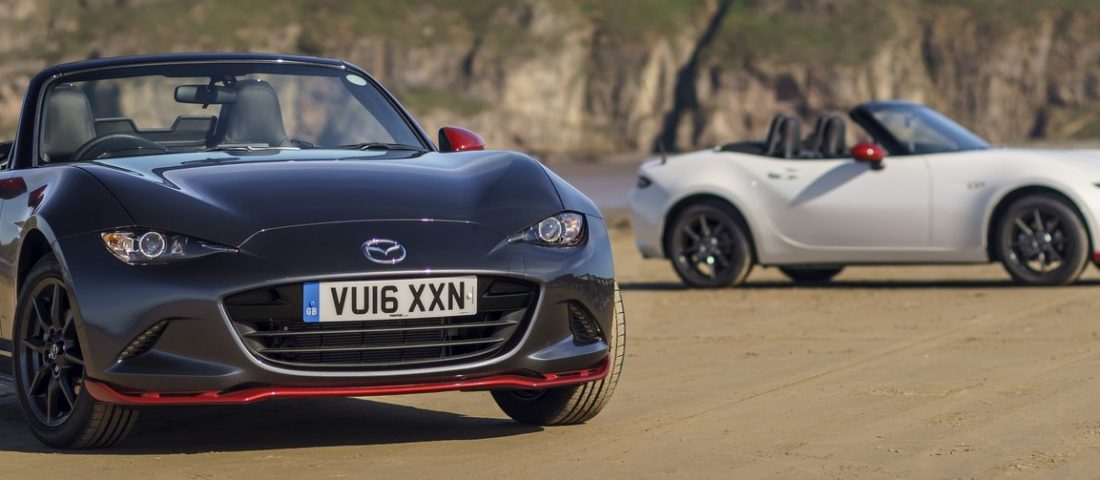 Különkiadással bonyolít a Mazda MX-5