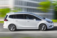 Rá sem ismersz, úgy megváltozott az Opel Zafira 20