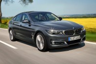 Megújult a BMW sportkombikupélimuzinja 21