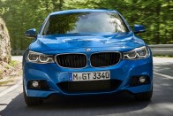 Huszonhárom képen az új BMW 3 GT M Sport 45