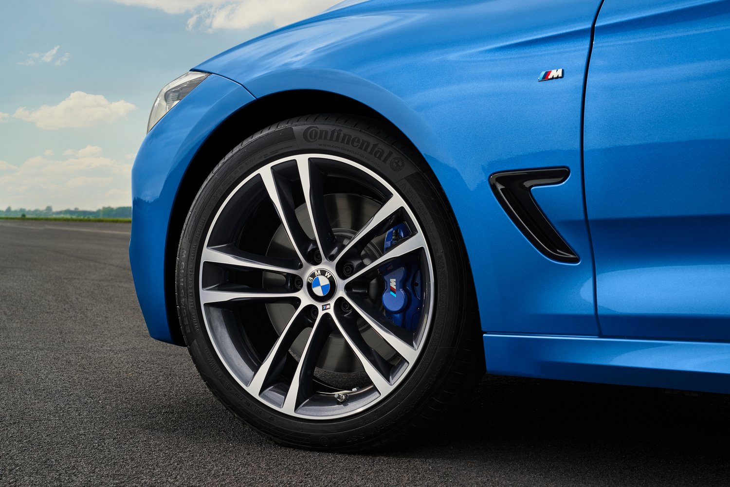 Huszonhárom képen az új BMW 3 GT M Sport 14