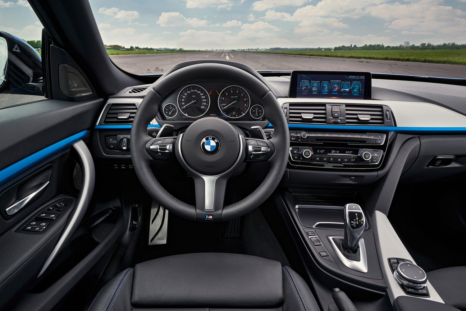 Huszonhárom képen az új BMW 3 GT M Sport 16