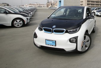 Száz BMW-t kapott a rendőrség