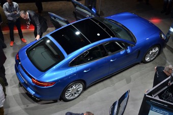 Végre a feneke is szép