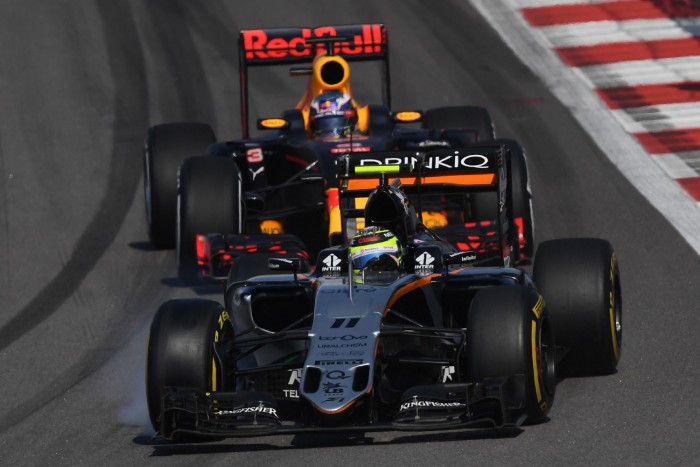 F1: El a kezekkel Ricciardótól, Pereztől!