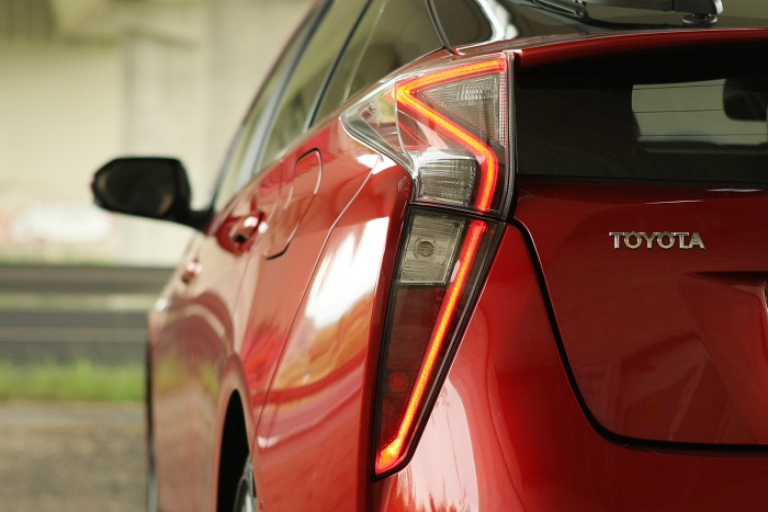 Zseniális hátsó lámpa, igaz?