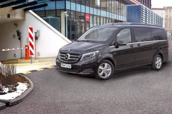 Ilyen orosz furgonokra mozdulnak az arab olajkirályok