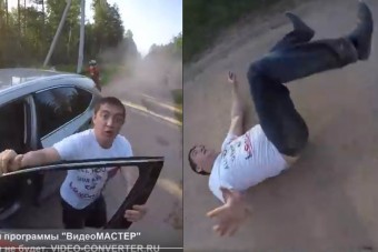 Dühöngő autóst vert bele a csalánba a motoros