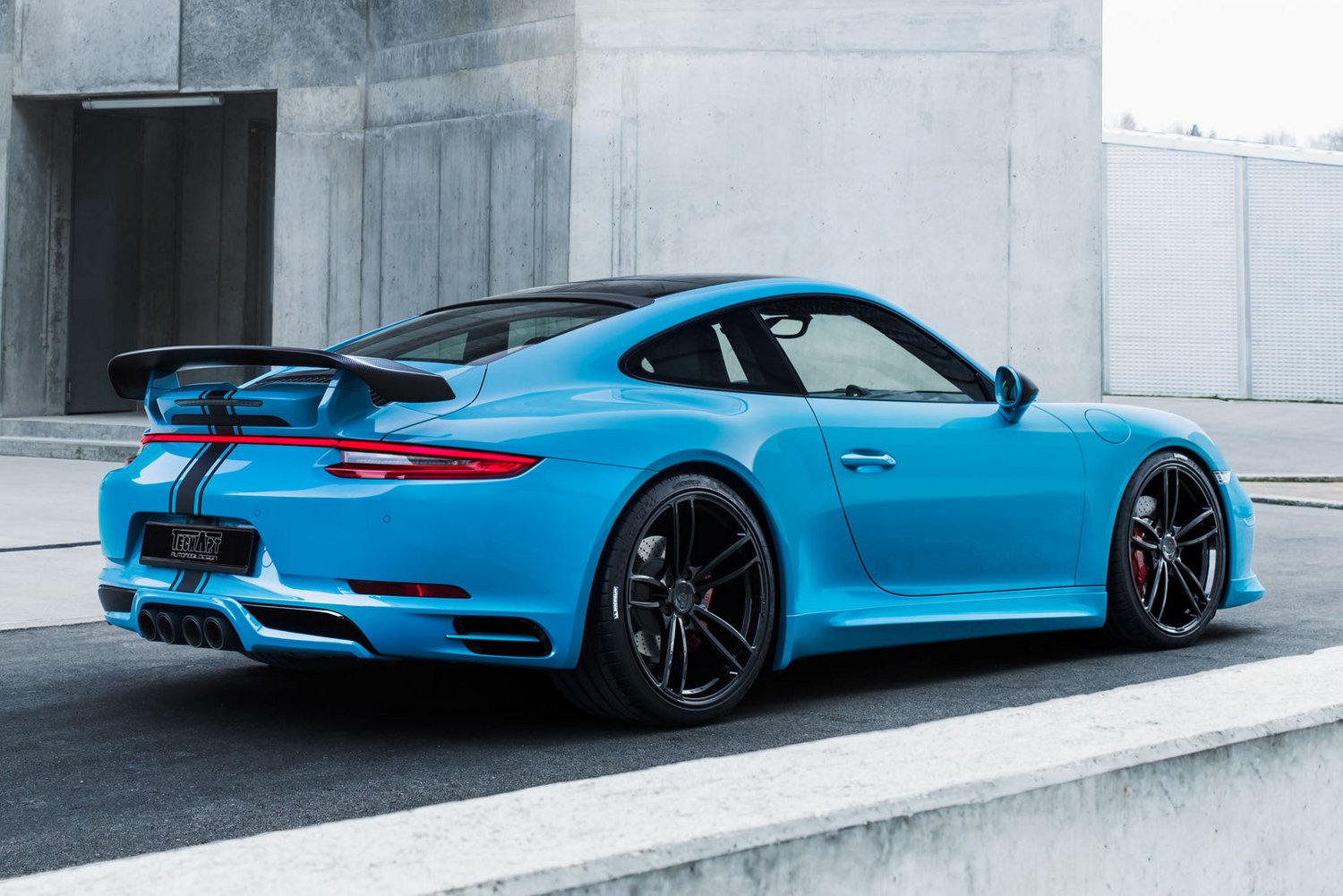 Többet is tud az új Porsche 911 5