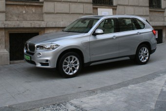 Zöld rendszám, 30 millió: az agressziómentes X5