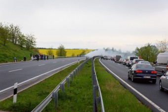 Baleset az M7-esen, sávok lezárva, nagy a dugó